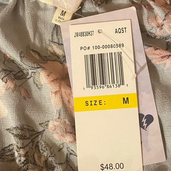 Jolt Blouse Size Medium Long Sleeve Ruffles New With Tags - Picture 5 of 7